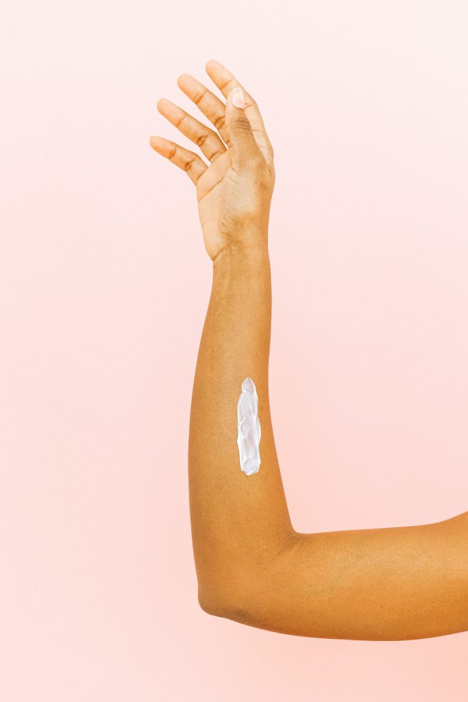 Cosmetic contact dermatitis